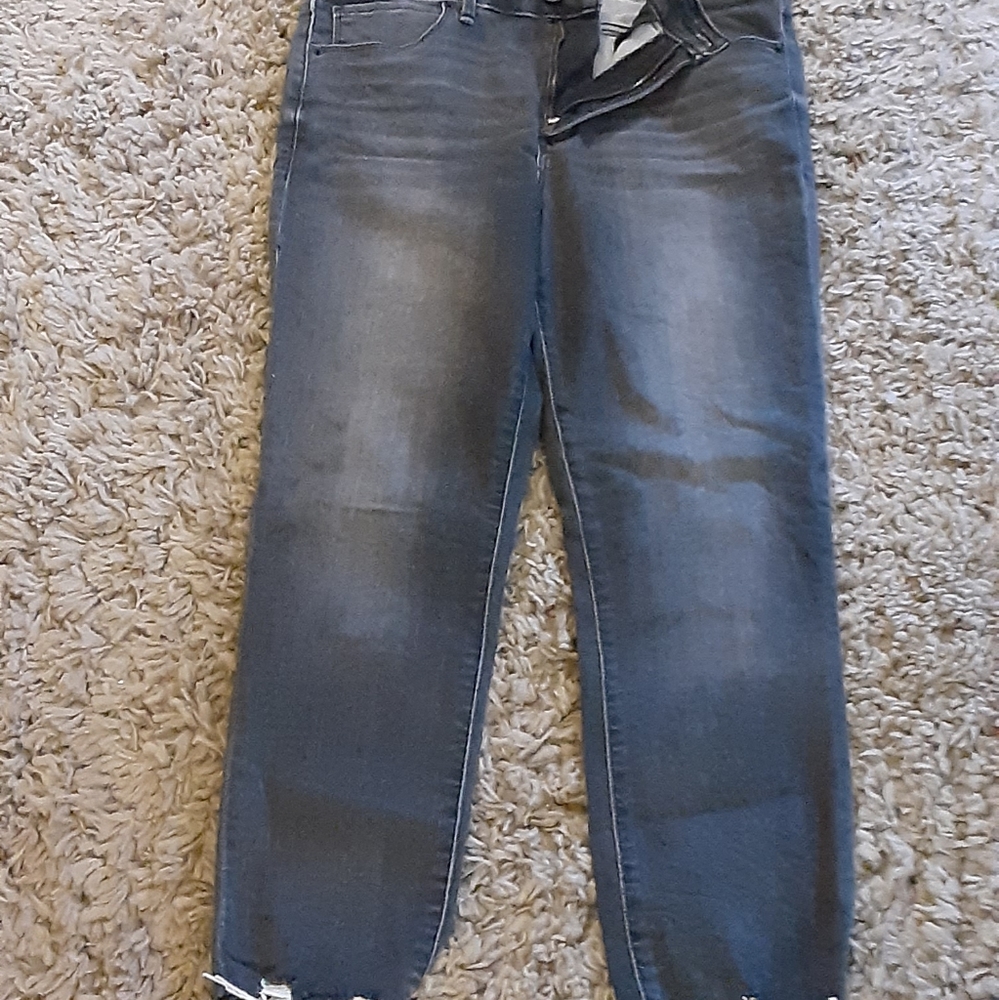 Abercrombie and Fitch cropped Jeggings